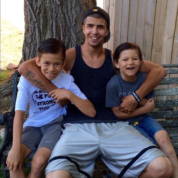 Meet this Posher, Raquel.... - Picture 6 of 7